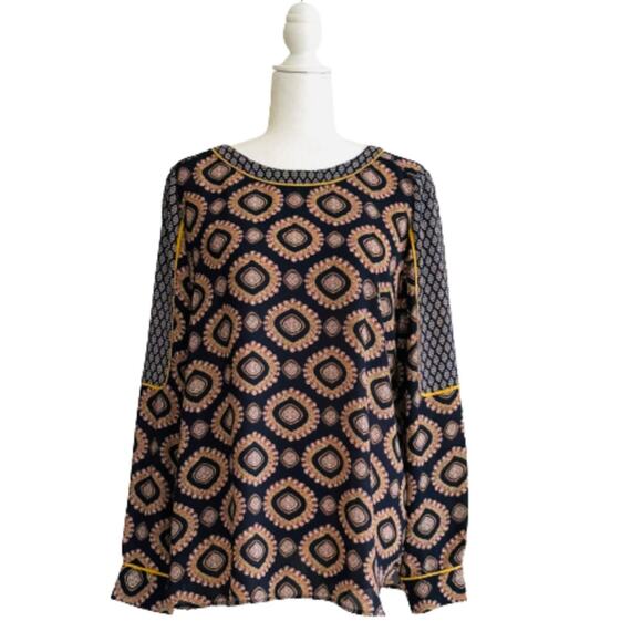 Chelsea & Theodore Blouse Top Navy Medallion Print Boat Neck Long Sleeve Large - Picture 1 of 12